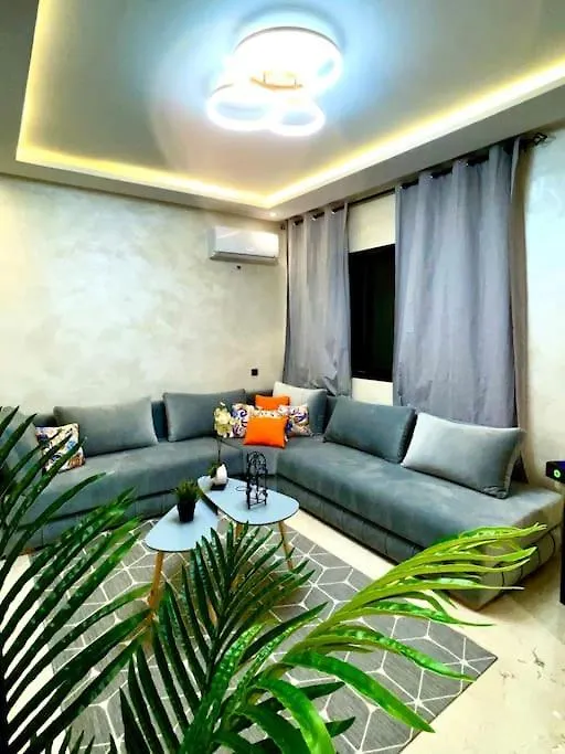 Stunning Luxury Apartment In The Heart Ofmarrakech Marakéš